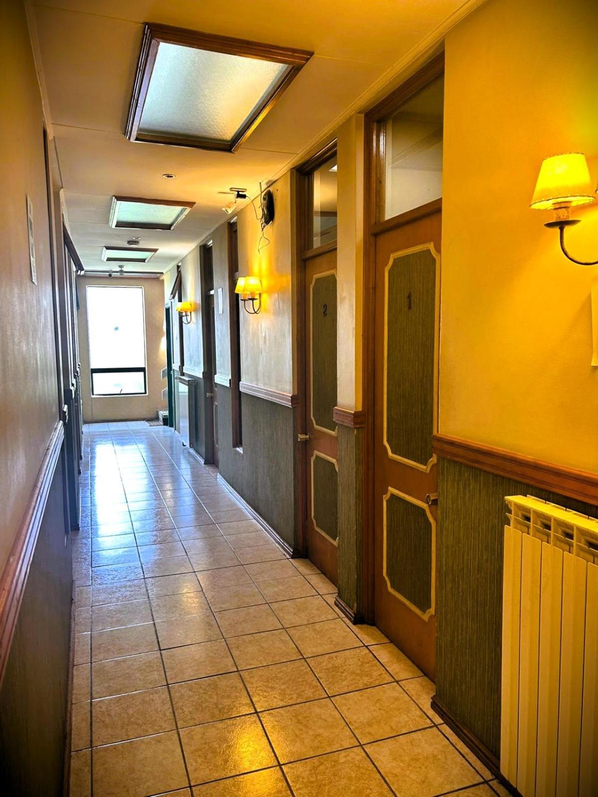 Hostal Don Guillermo Пуерто Наталес Екстериор снимка