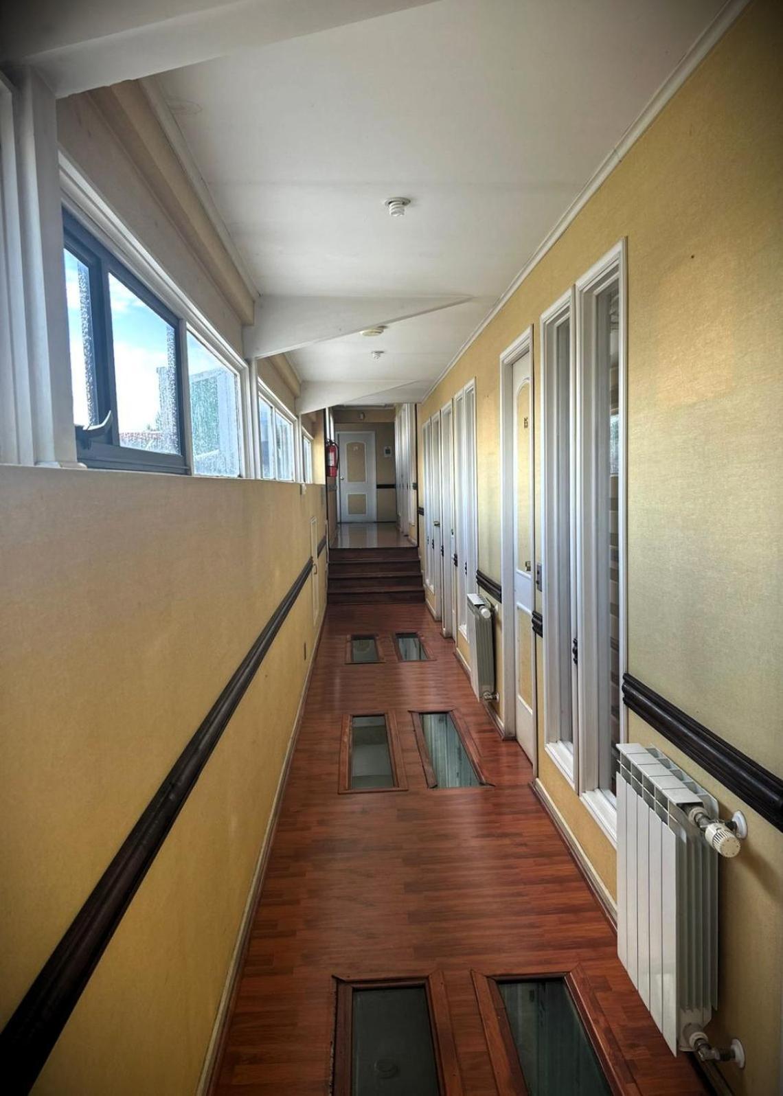 Hostal Don Guillermo Пуерто Наталес Екстериор снимка